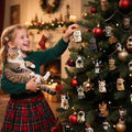 Kerstkalender met kattenhangers